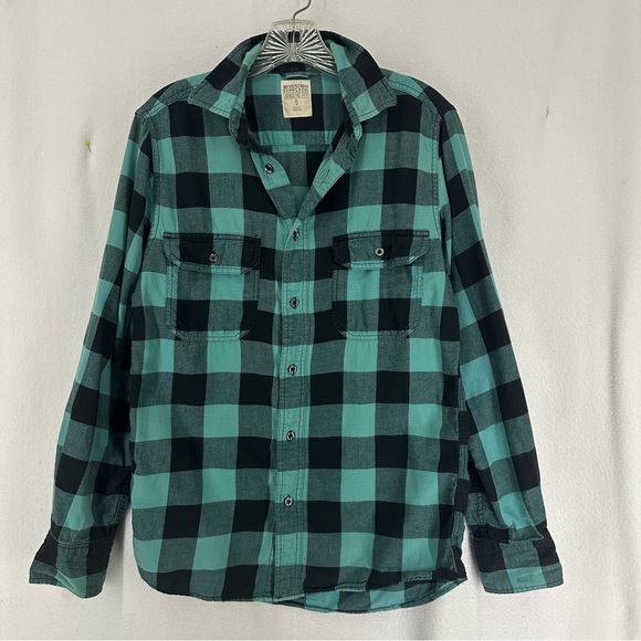 Mossimo Supply Co. Other - Mossimo Supply Athletic Fit Checkered Button Down Flannel Mens Small Green